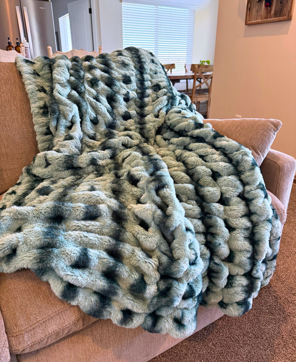 Juniper Bubble Blanket