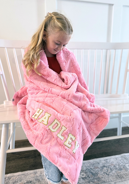 Chenille Name Double Luxe