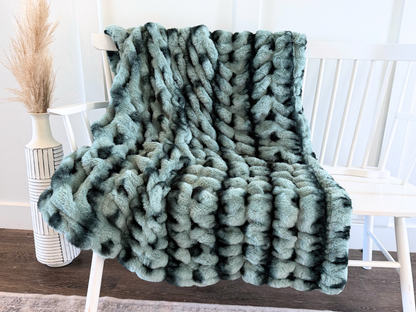 Juniper Bubble Blanket